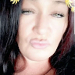 Meet your Posher, Camille